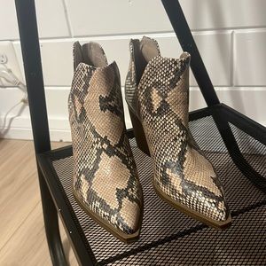 Vince Camuto Snake Gigietta Bootie